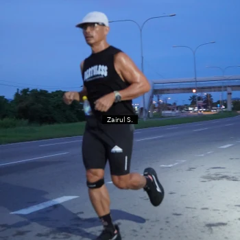 Runner Photo 2216877