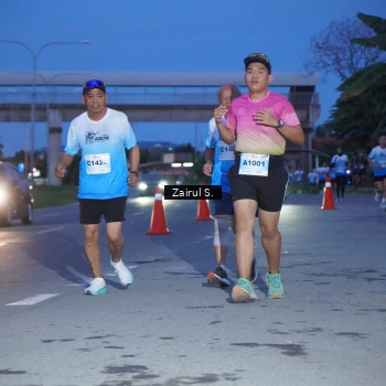 Runner Photo 2216895