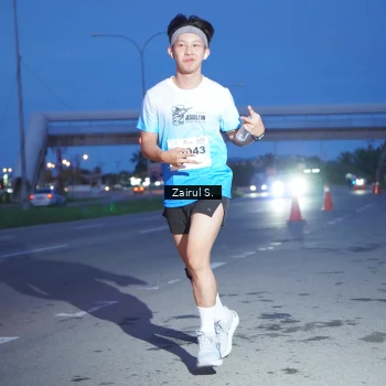 Runner Photo 2216940