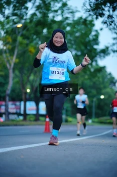 Runner Photo 2216981