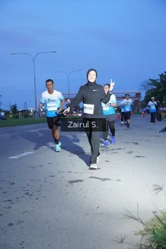 Runner Photo 2217275