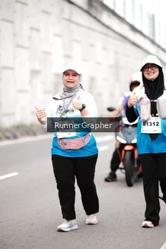 Runner Photo 2217410