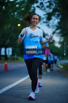 Runner Photo 2217547