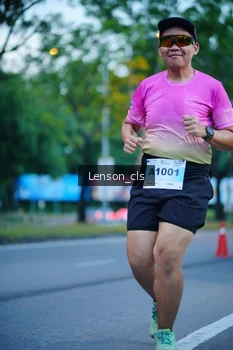 Runner Photo 2217654