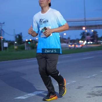 Runner Photo 2217657