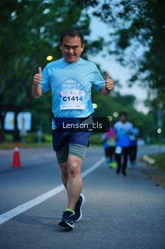 Runner Photo 2217774