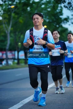 Runner Photo 2217951