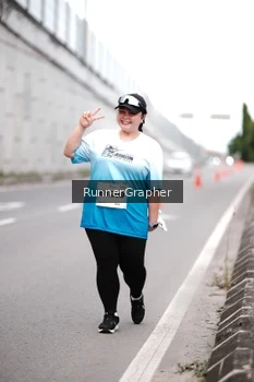 Runner Photo 2218048