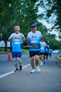 Runner Photo 2218077