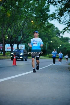 Runner Photo 2218493
