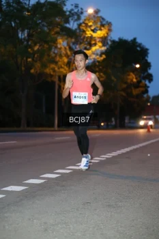 Runner Photo 2220078