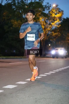 Runner Photo 2220089