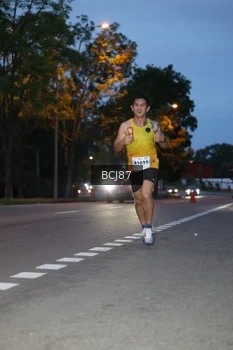 Runner Photo 2220138