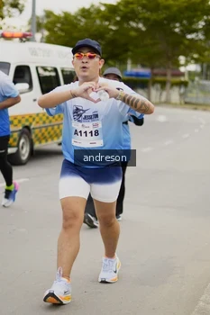 Runner Photo 2220566