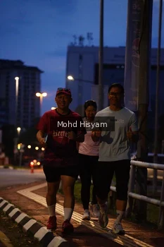 Runner Photo 2220892