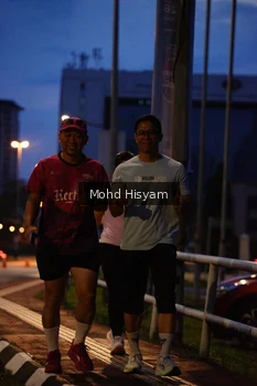 Runner Photo 2220901