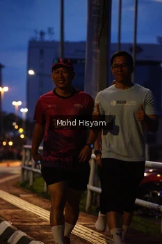 Runner Photo 2220923