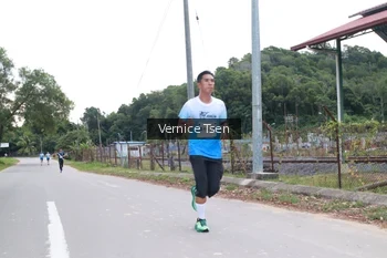 Runner Photo 2220927