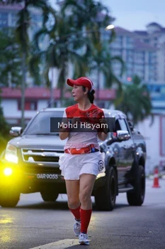 Runner Photo 2220995