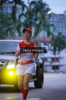 Runner Photo 2221000