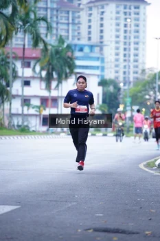 Runner Photo 2221115