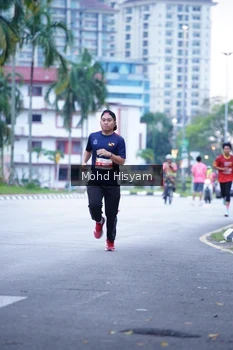 Runner Photo 2221121