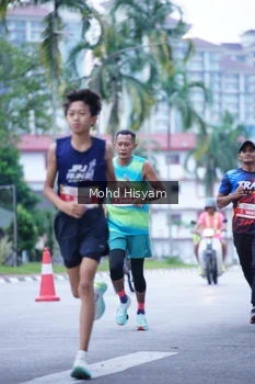 Runner Photo 2221163