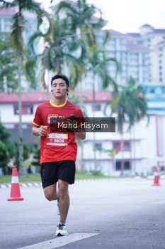 Runner Photo 2221201