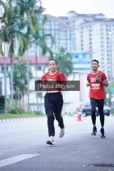 Runner Photo 2221257