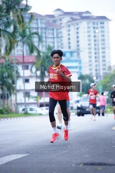 Runner Photo 2221307