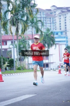 Runner Photo 2221379