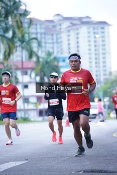 Runner Photo 2221402
