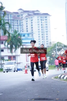 Runner Photo 2221422