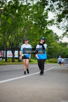 Runner Photo 2221609