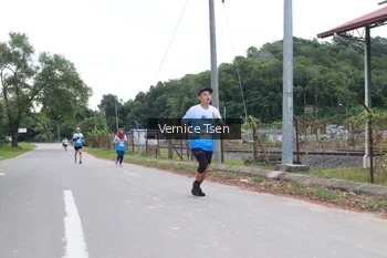 Runner Photo 2222084