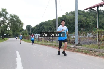 Runner Photo 2222098