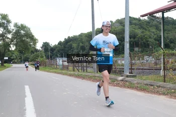 Runner Photo 2222161