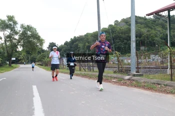 Runner Photo 2222184