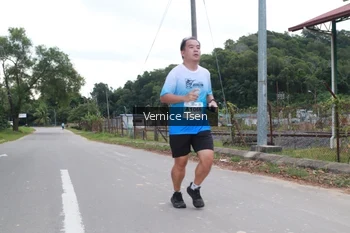 Runner Photo 2222224