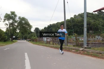 Runner Photo 2222255
