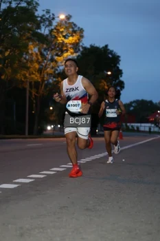 Runner Photo 2222330