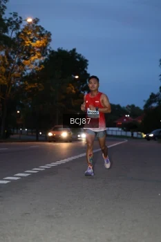 Runner Photo 2222358