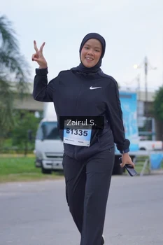 Runner Photo 2222645