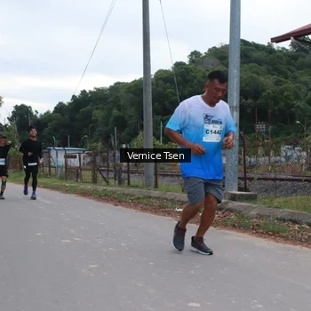 Runner Photo 2223473