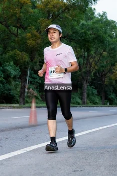 Runner Photo 2223611