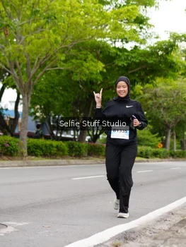 Runner Photo 2225370