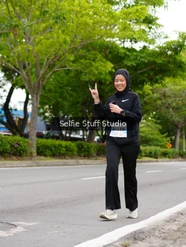 Runner Photo 2225382