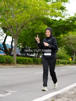 Runner Photo 2225389