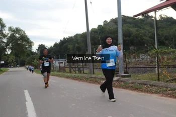Runner Photo 2226751