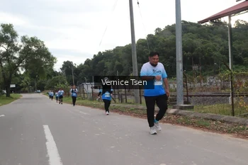 Runner Photo 2226787